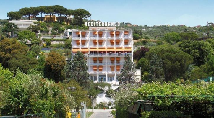 Hotel Mediterraneo 3*